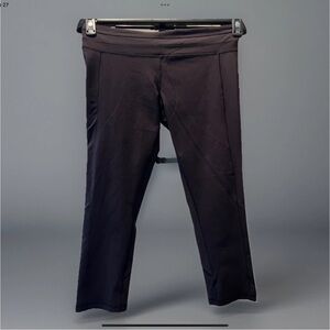 Lululemon Athletica black cropped Leggings, sz 10
